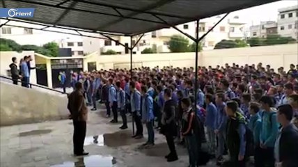 شاهد.. عتابا تمجيد الأسد تحية الصباح في المدارس السورية