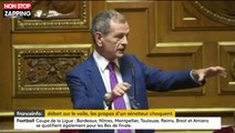 Un sénateur tient des propos scandaleux sur le port du voile (vidéo)