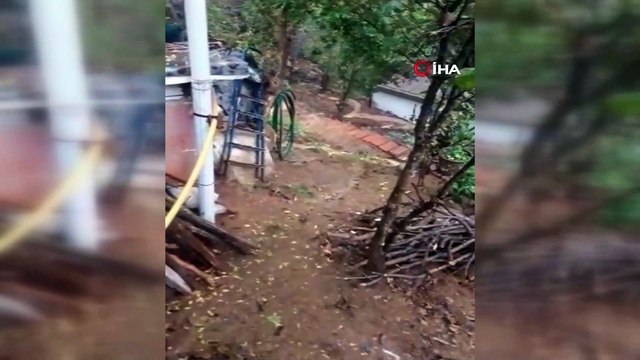 Beykoz'da evlerin bahçeleri su ve çamurla kaplandı