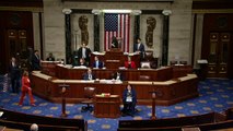 Câmara formaliza processo de impeachment de Trump