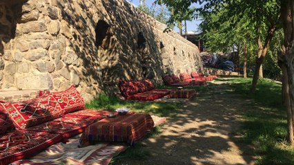 Diyarbakır.On Gözlü köprü.