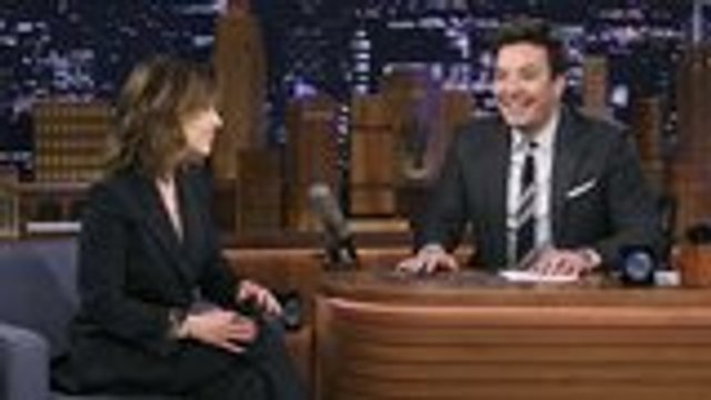 Emilia Clarke Reveals the True Culprit in 'Game of Thrones' Coffee Cup Case | THR News