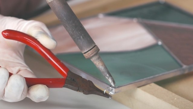 This Female-Powered Startup Provides Amazing At-Home Crafting Classes