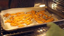 Thanksgiving Maple Syrup Roasted Carrots