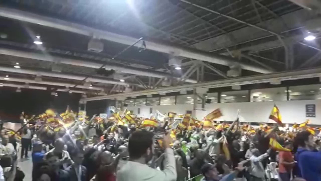 Santiago Abascal (Vox) abre campaña ante 2.000 personas en L'Hospitalet de Llobregat (Barcelona)