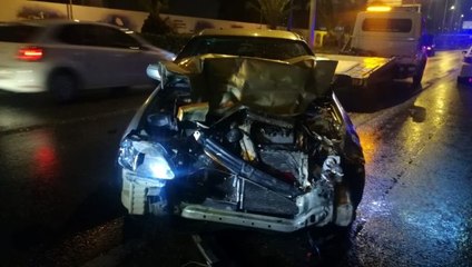 İzmir'de zincirleme trafik kazası: 9 kişi yaralandı