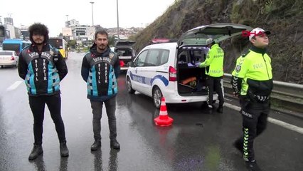 İstanbul'da çakarlı araç denetimi