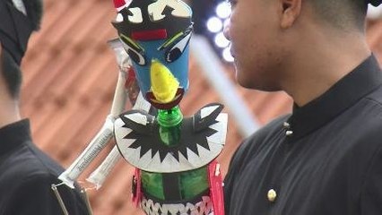 Wayang dari Botol Bekas