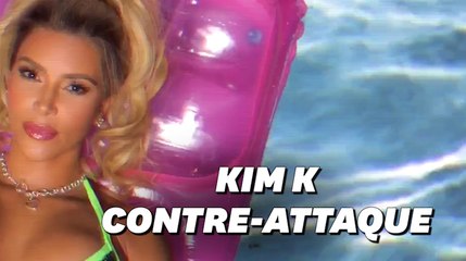 Pour Halloween, Kim Kardashian rejoue "La Revanche d'une blonde"