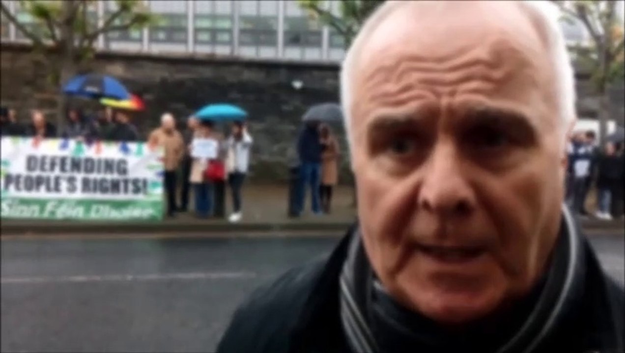Sinn Féin stage picket at Derry PSNI station following arrest of activist under terror legislation