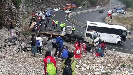 Sakar rampasında zincirleme kaza: 5 araç birbirine girdi
