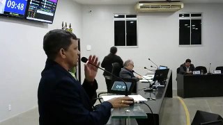 Discussão na Câmara de Itapipoca termina em confusão e empurra-empurra entre vereadores