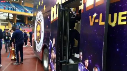 Trực tiếp: CLB Hà Nội diễu hành về SVĐ Hàng Đẫy chuẩn bị cho Lễ Vinh danh
