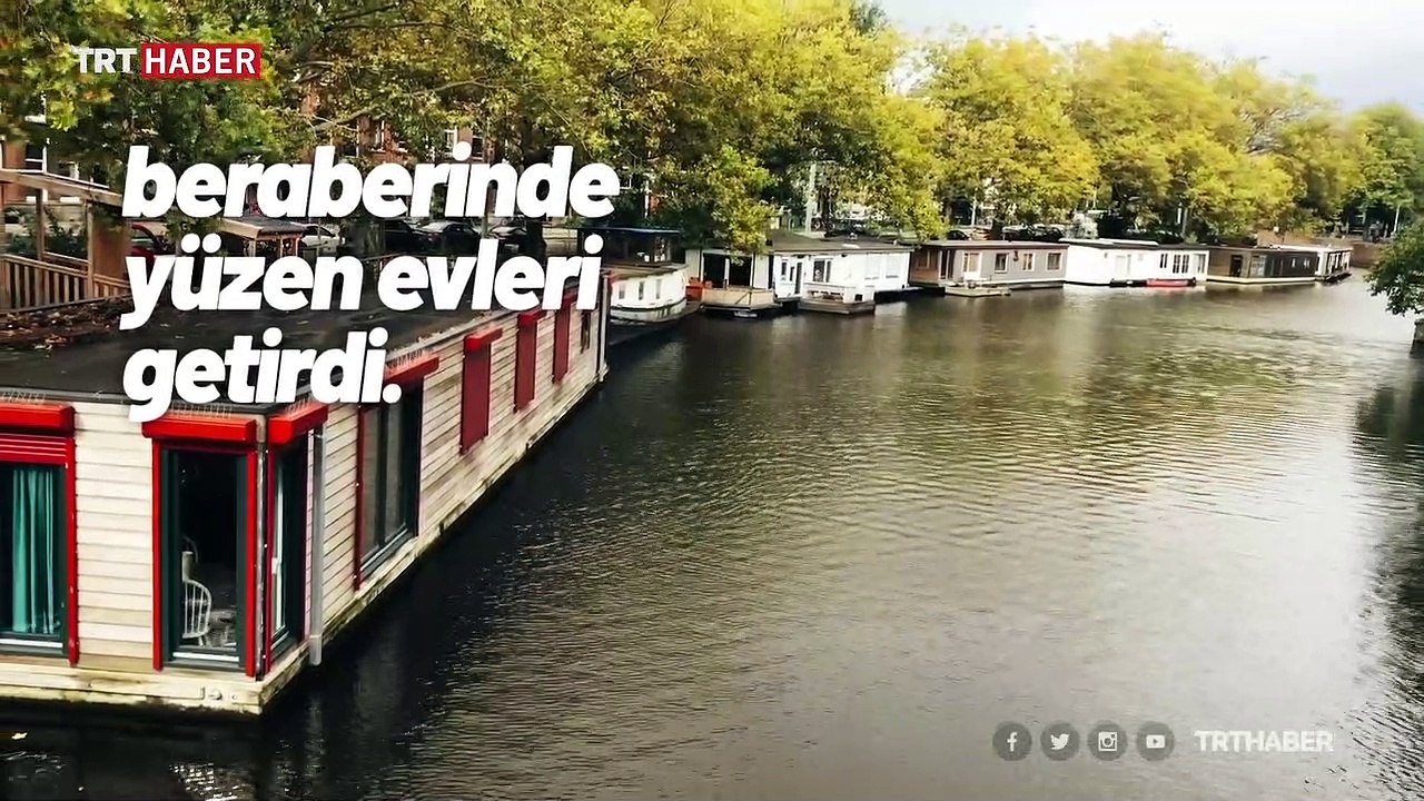 Amsterdam kanalları üzerinde yaşam