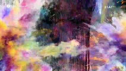 Ποια Heidi Klum; Ο Νίκος Μουτσινάς έκανε την απόλυτη Halloween μεταμφίεση