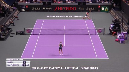 Masters - Barty rejoint Svitolina en finale