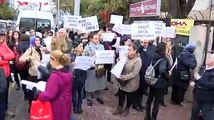Kadıköy İstanbul Anadolu Lisesi'nin Fenerbahçe Spor Kulübü'ne devredilmesi protesto edildi: Okuluma dokunma