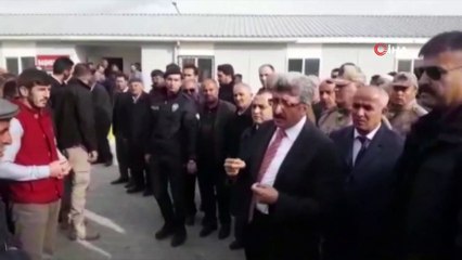 Çaldıran'da güvenlik korucusu silahın kazara ateş alması sonucu şehit düştü