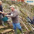 Chantier citoyen : du monde pour aider au nettoyage du château de Bussy-Rabutin