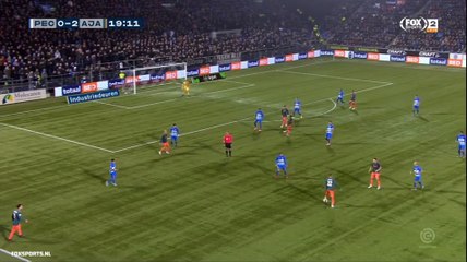 تمريرة حكيم زياش الحاسمة في الهدف الثاني