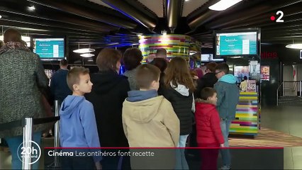 Cinéma : "Joker", "Hors normes" et "Au nom de la terre", trois succès pour des antihéros