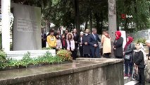 Yahya Kemal Beyatlı vefatının 61'inci yılında mezarı başında anıldı