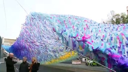 Una ola de mensajes por el 30 aniversario de la caída del muro de Berlín