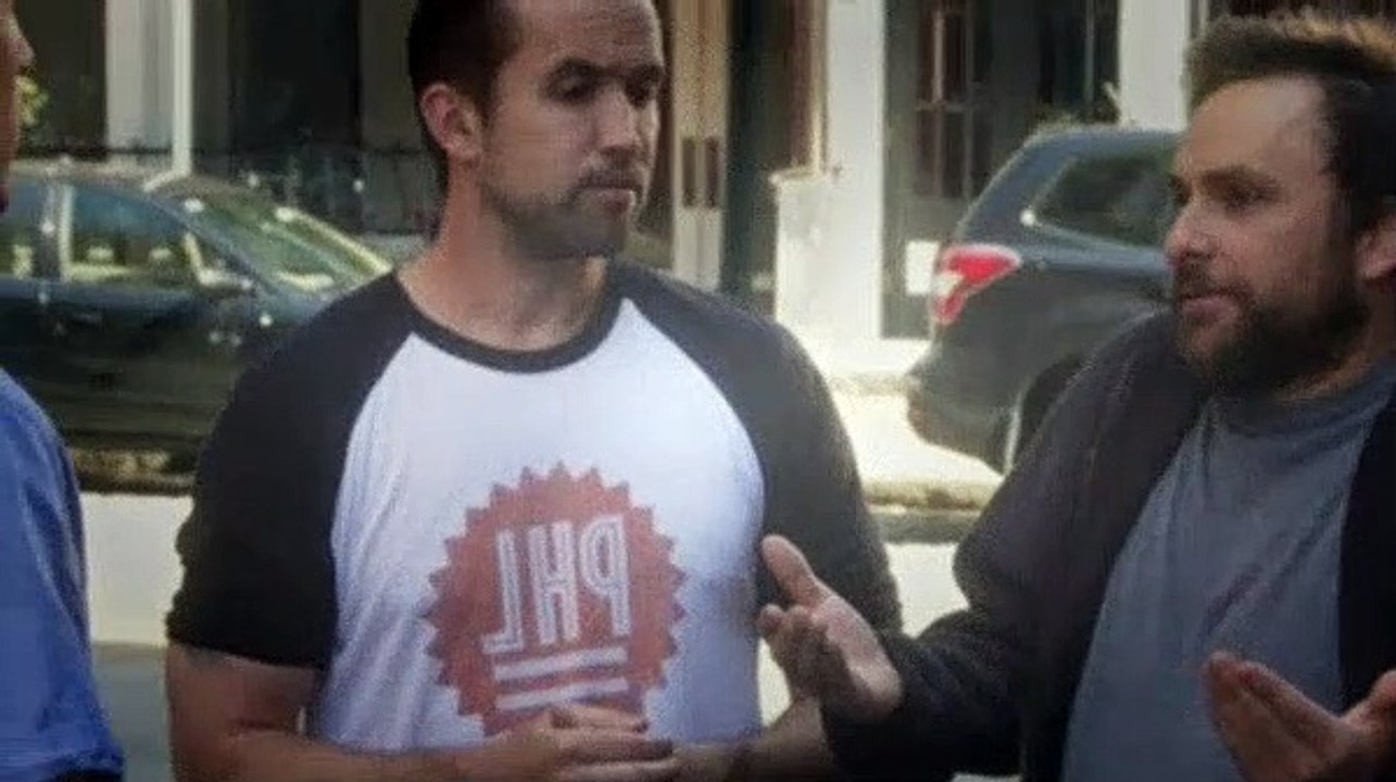 It's Always Sunny in Philadelphia S12E01 The Gang Turns Black