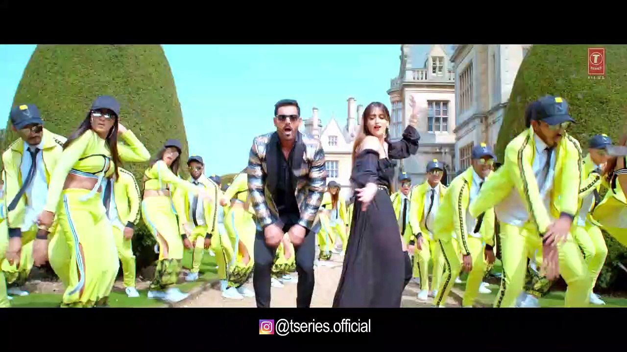 Thumka Yo Yo Honey Singh Pagalpanti - HDYaar.Com