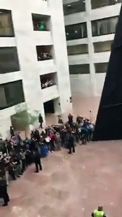 L'actrice Jane Fonda arrêtée pour la quatrième fois en un mois à Washington en protestant contre le changement climatique à Washington