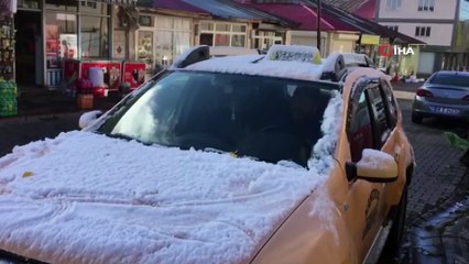 Bingöl'de köyler beyaza büründü