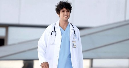 Mucize Doktor'un Ali'si Taner Ölmez sevgilisiyle el ele görüntülendi