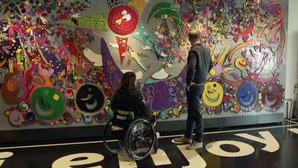 Harry meets Paralympians ahead of Rugby World Cup final