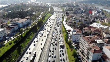 Download Video: Haliç Köprüsü'nde kaza: E-5 Karayolu trafiği kilitlendi