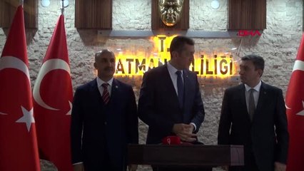 Batman milli eğitim bakanı selçuk, batman'da