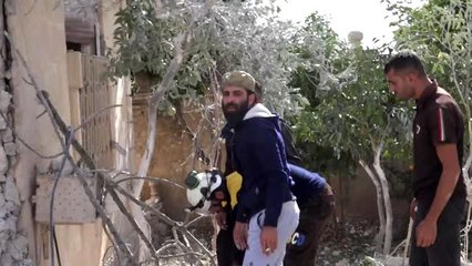 Rusya'nın İdlib'deki hava saldırılarında bir aileden 4 sivil öldü