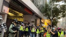 Manifestantes desafiam polícia em novo protesto em Hong Kong