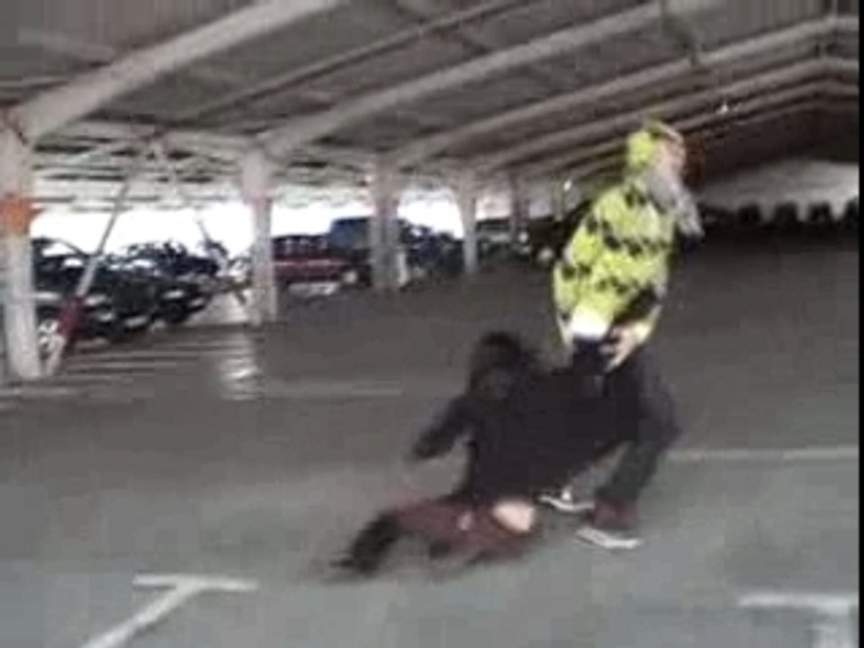 MOV009