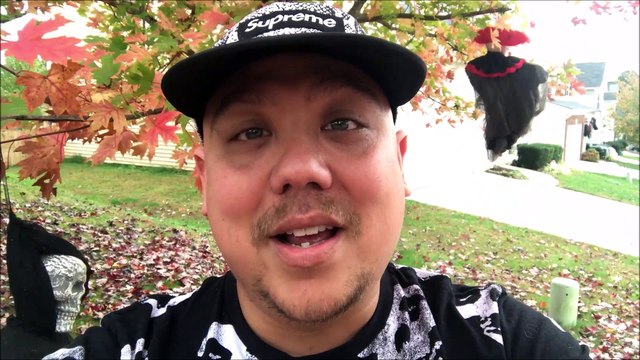 Funko Pop Halloween Hunt Vlog For The Walking Dead,Hot Topic Exclusive Childs Play Good Guy Chucky, Michael Myers Horror, Chase Exclusives & More