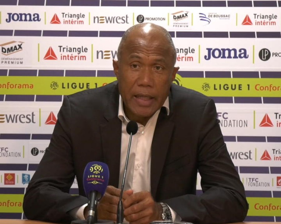 12e j. - Kombouaré: "A vouloir attaquer comme des fous, on s'expose"