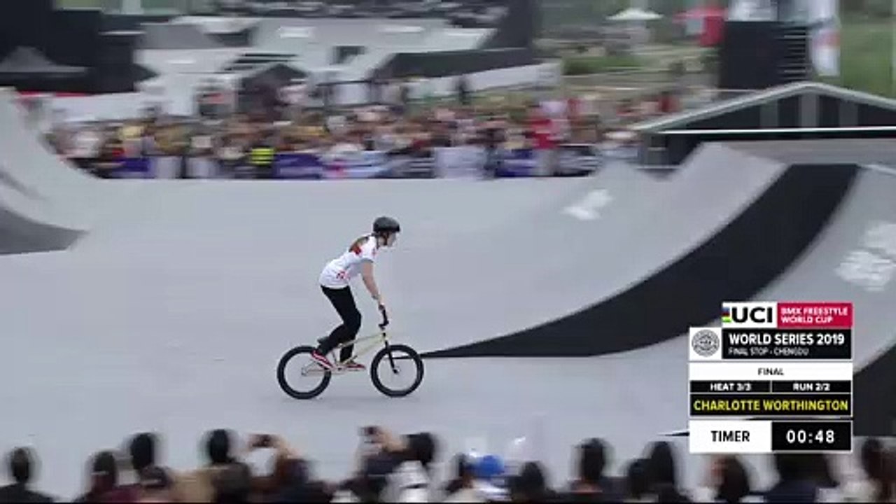 Charlotte Worthington | 3rd place – UCI BMX Freestyle Park World Cup Women Final | FISE Chengdu 2019