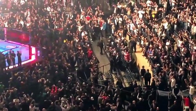 Le président américain Donald Trump hué par des spectateurs d'une soirée de combats d'arts martiaux mixtes (MMA) à New York