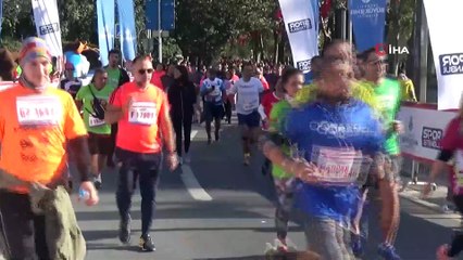 İstanbul Maratonu’nda halk koşusu tamamlandı