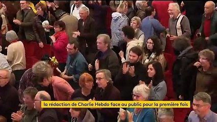 L'équipe de Charlie Hebdo face au public pour la première fois depuis l'attentat
