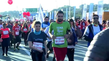 41. İstanbul Maratonu halk koşusundan renkli görüntüler (2)