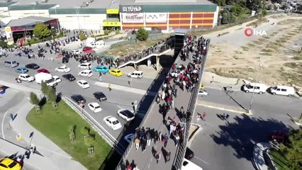 TÜYAP kitap fuarında hafta sonu yoğunluğu