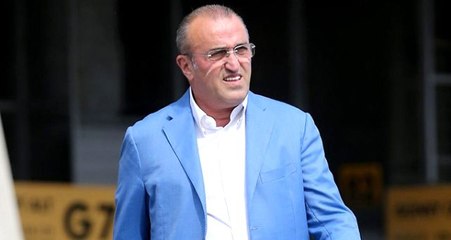 Beşiktaş derbisinde ani bir hareket yapan Abdurrahim Albayrak boyun fıtığı oldu!