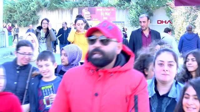 38. uluslararası istanbul kitap fuarı yoğun ilgi görüyor