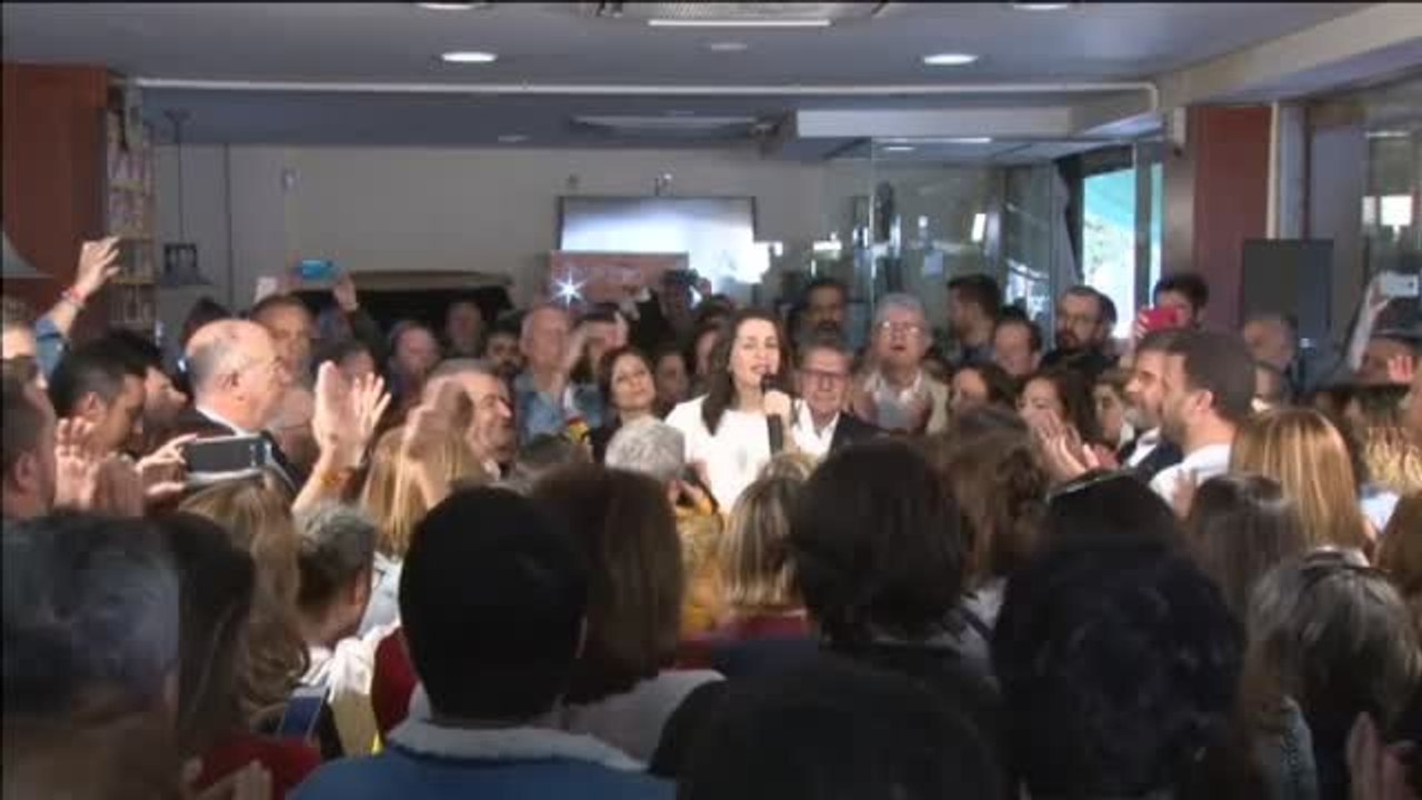 Arrimadas anima a su electorado a superar "las encuestas cocinadas de Tezanos"