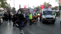 Beşiktaş'ta otobüs durağa daldı; yaralılar var